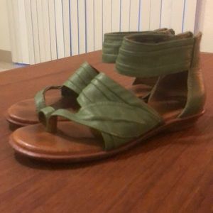 Naya Green Leather ‘Samara’ Sandals